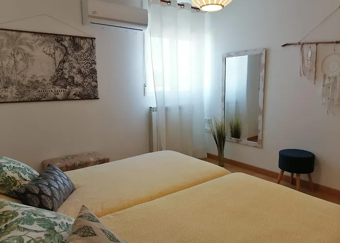 El Vergel Del Piedra Semesterbostad