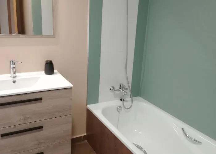 El Vergel Del Piedra * Munébrega